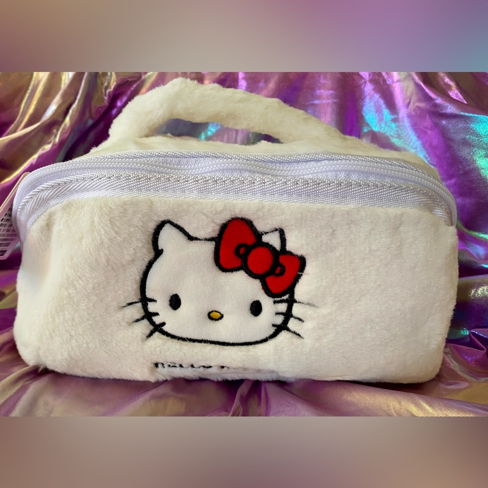 Sanrio Hello Kitty White Cosmetic Bag with Red Bow
